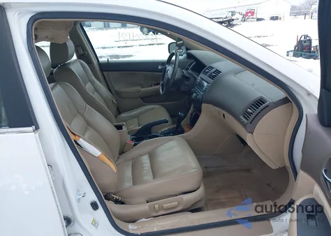 2003 Honda Accord 3.0 Ex from USA, damaged, VIN 1HGCM66543A064842